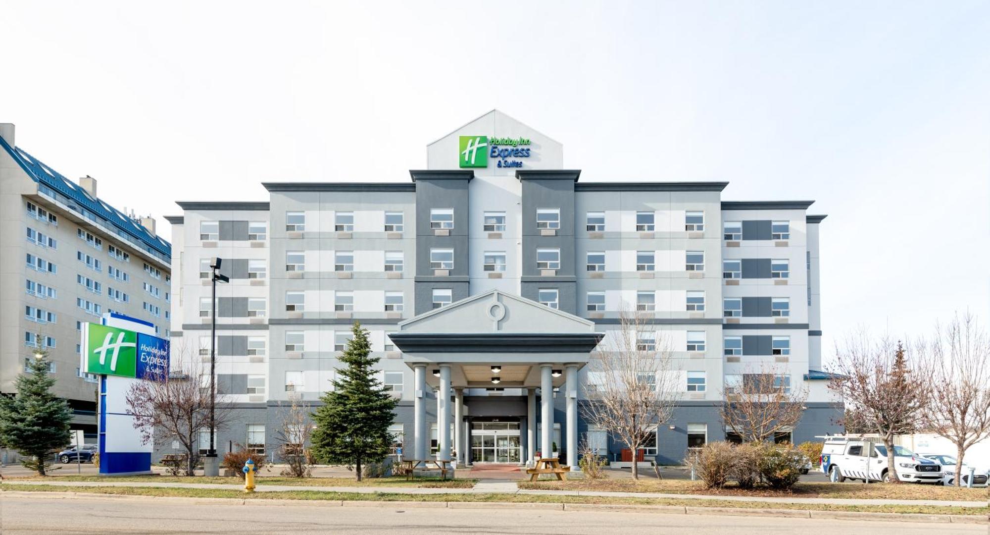 Holiday Inn Express Hotel & Suites-Edmonton South, An Ihg Hotel Bagian luar foto